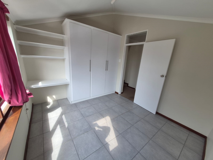 5 Bedroom Property for Sale in Bayview Western Cape